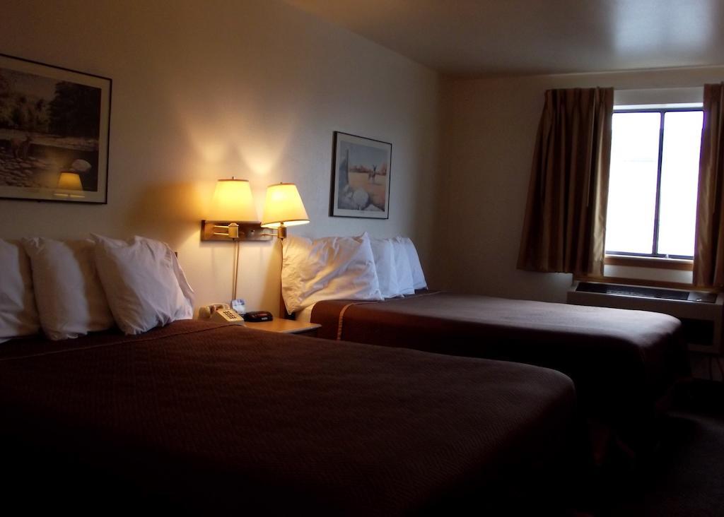 Travelodge By Wyndham Elko Nv Habitación foto